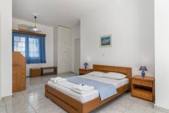 Habitación Doble o Twin con Vista Parcial al Mar3